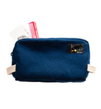 TOILETRY KIT