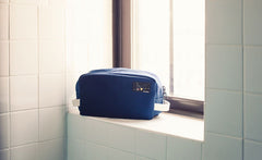TOILETRY KIT