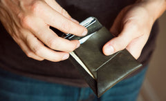 HORSEHIDE BI-FOLD WALLET