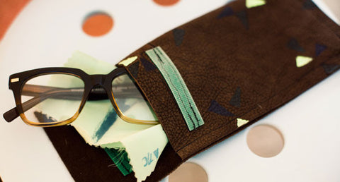 GLASSES CASE
