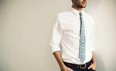 PRINTED CHAMBRAY TIE