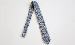 PRINTED CHAMBRAY TIE