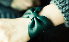 NIGHT SHADE LEATHER BOW CUFF