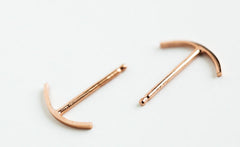 ROSE GOLD STITCH EARRINGS