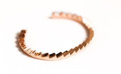 ROSE MINI ZIGZAG CUFF