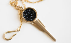 STINGRAY PENDULUM NECKLACE