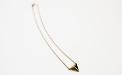 STINGRAY TRILLION NECKLACE