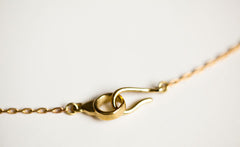 STINGRAY TRILLION NECKLACE