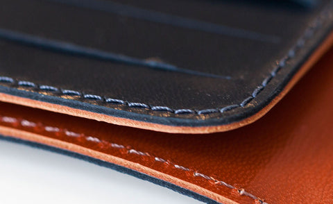 TWO-TONE WALLET
