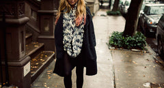 WAWA CIRCLE SCARF